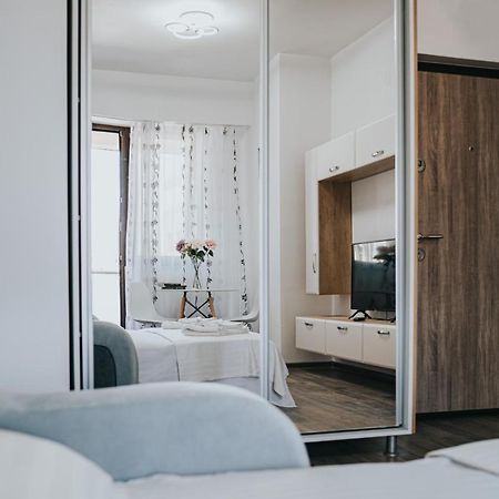 Palas Mall - Cozy Studios And Flats Яссы Экстерьер фото